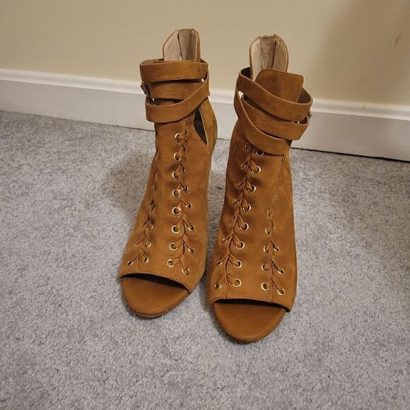 BCBGeneration suede booties.   - Picture 6 of 7